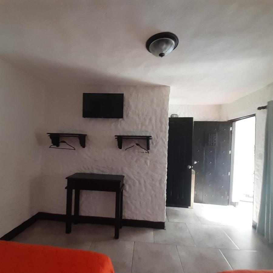 Hotel Mi Paraiso Rio Dulce Castillo de San Felipe المظهر الخارجي الصورة