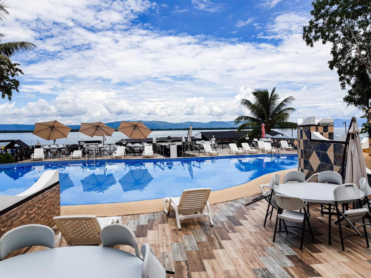 Hotel Mi Paraiso Rio Dulce Castillo de San Felipe المظهر الخارجي الصورة