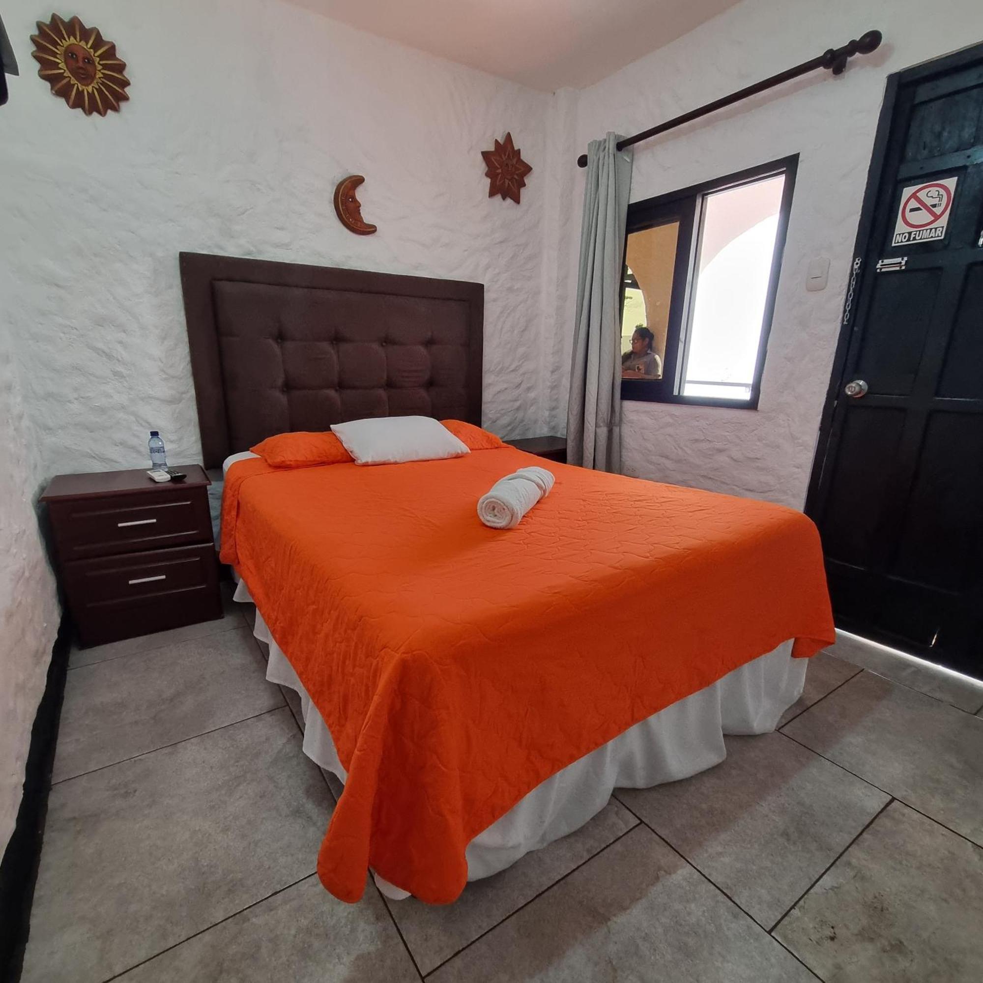 Hotel Mi Paraiso Rio Dulce Castillo de San Felipe المظهر الخارجي الصورة